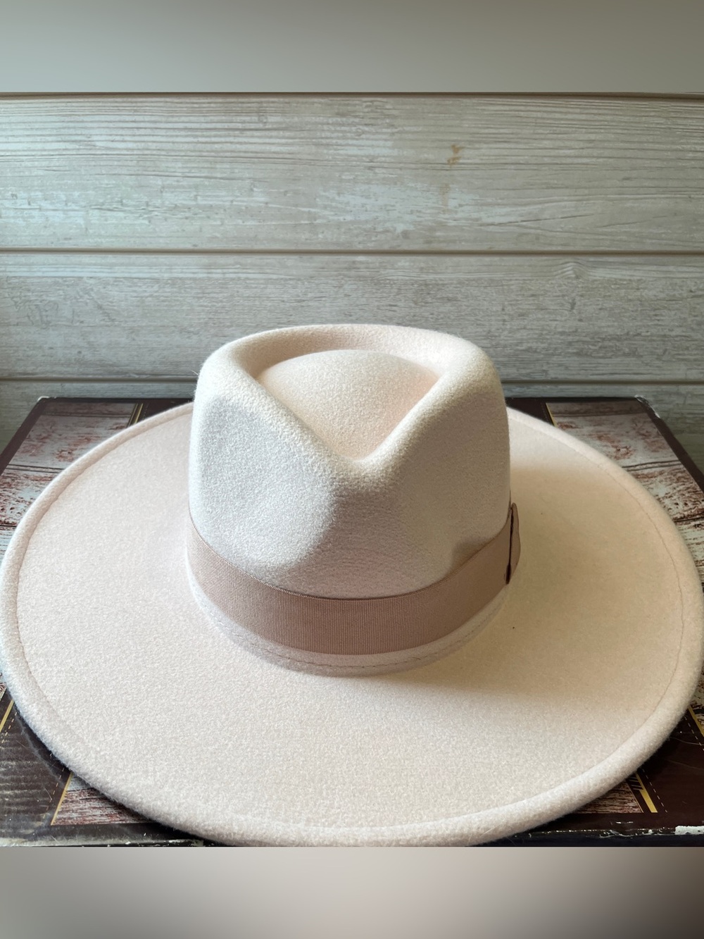 LUCCA Ariel Light Blush Hat